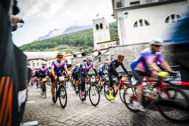 Piero Lorenzini firma la prima tappa di Haute Route Dolomites 2022